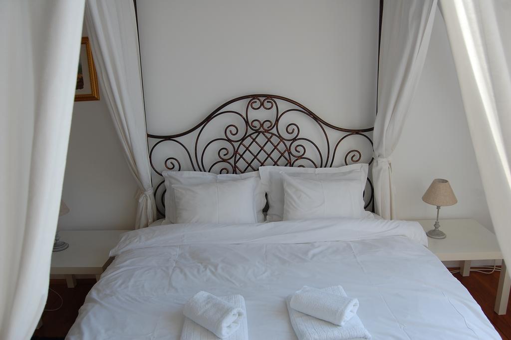 Bucharest Boutique Accommodation By Hotels Room photo